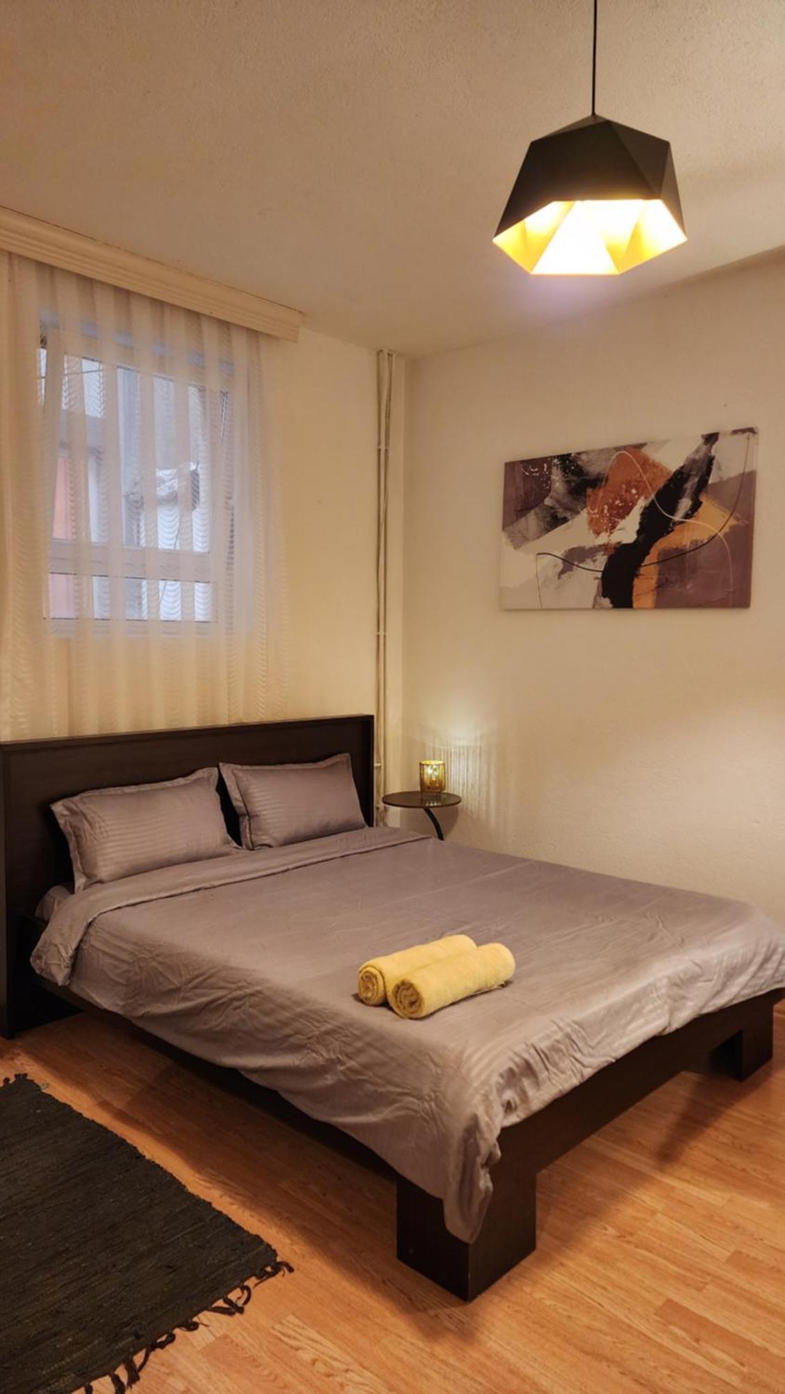 City Park Apartments Prishtine Bagian luar foto